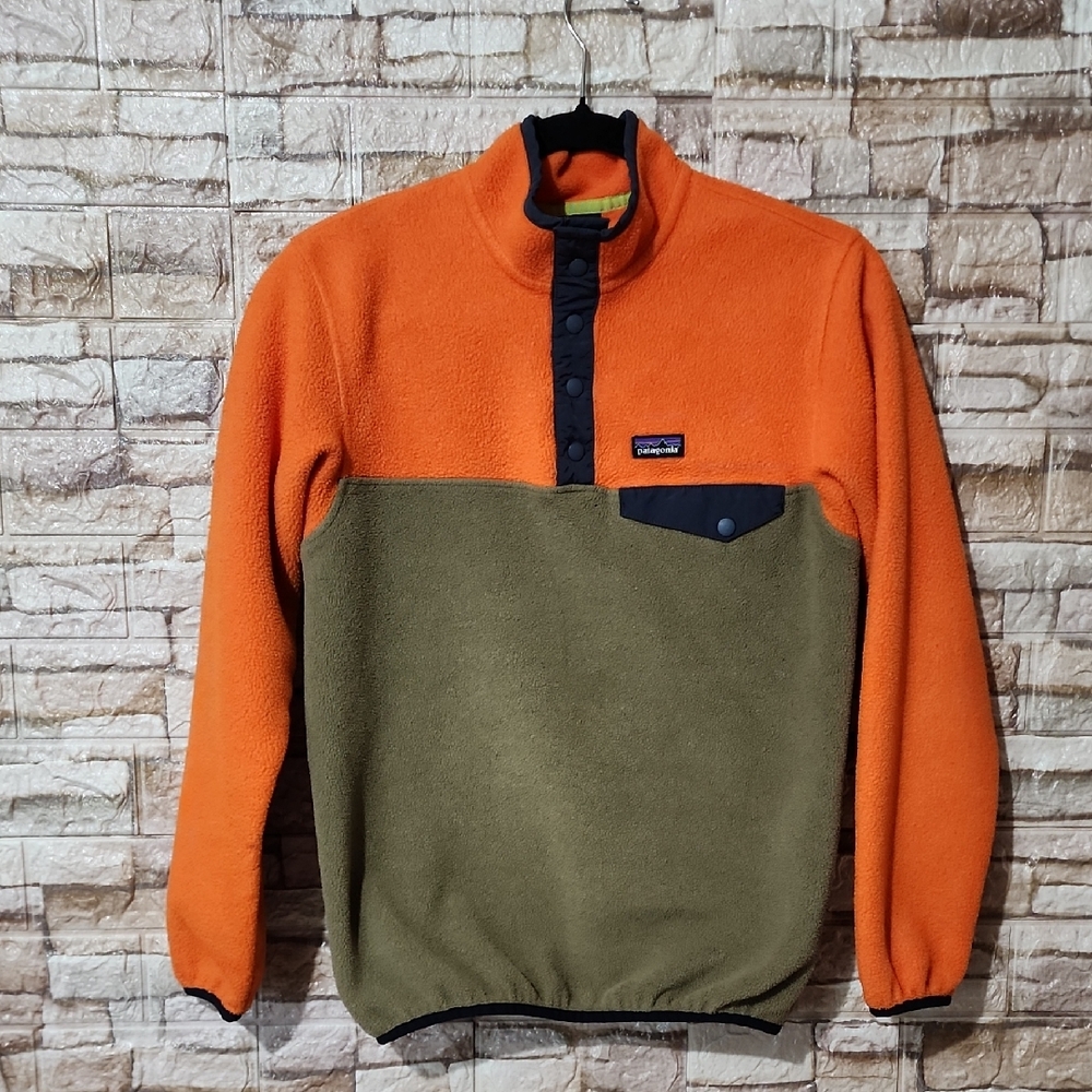Patagonia Orange and Olive Pullover